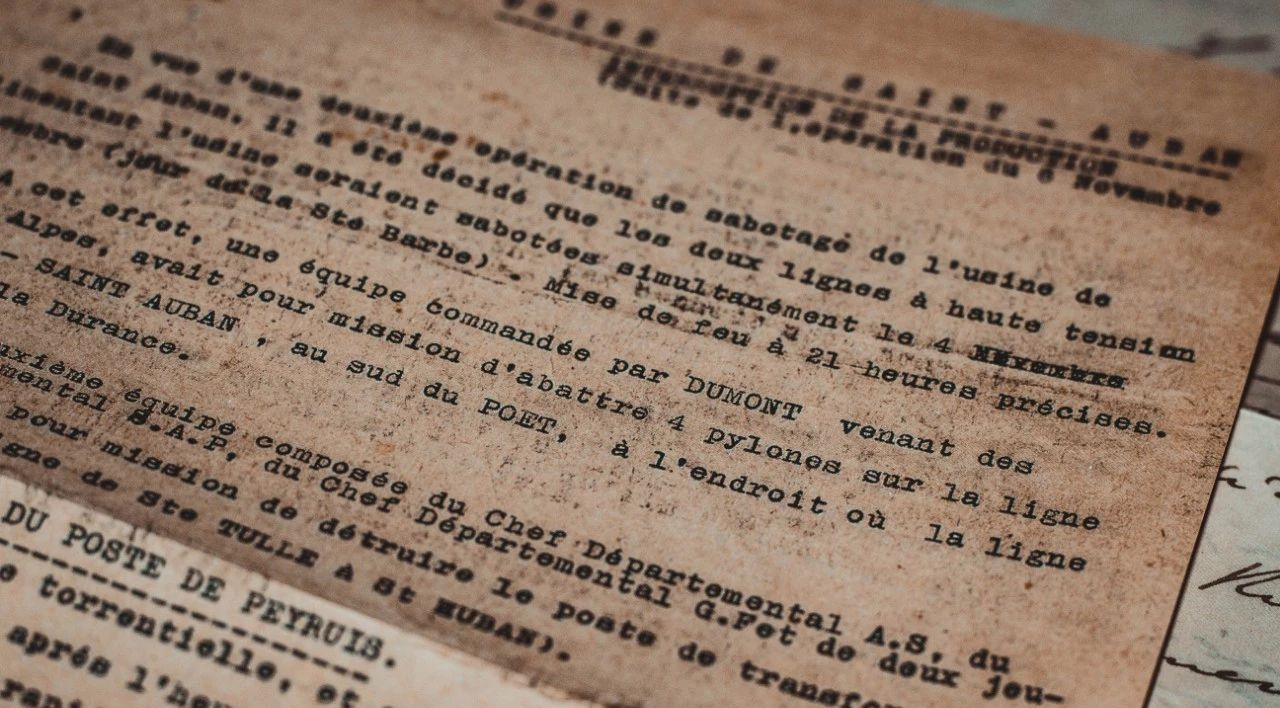 筆跡的形成時(shí)間能否進(jìn)行鑒定？6