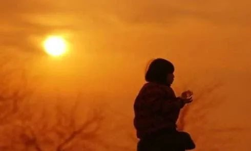 養(yǎng)育7年的女兒親子鑒定非親生，這位父親的做法讓人感動！