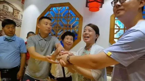 父母該不該和孩子做親子鑒定？看完或許會(huì)改變你的家庭親子關(guān)系！