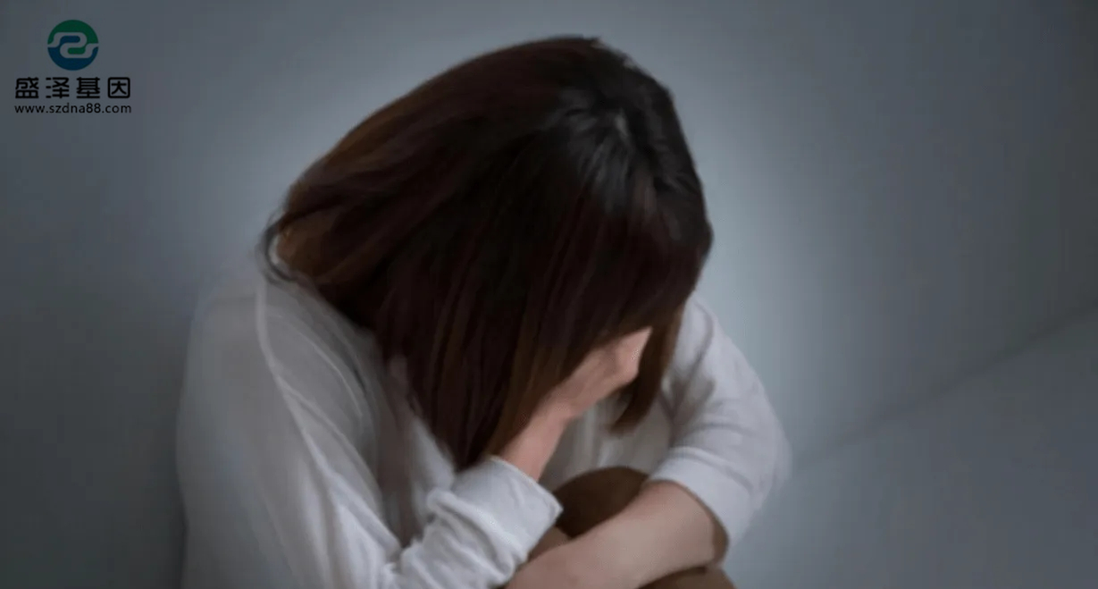 張阿姨瞞著兒媳婦給孫子做親子鑒定，鑒定報告出來老兩口驚呆了！