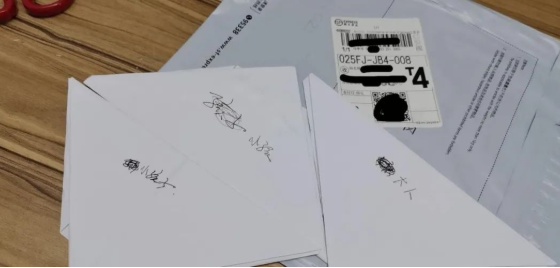 申請親子鑒定麻煩嗎，哪些東西可以做？血痕樣本可以嗎？